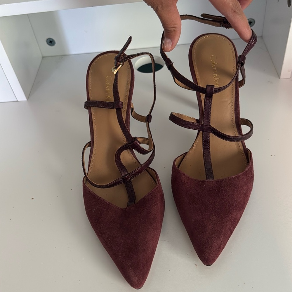 Calvin Klein Coreene Suede Dark Cherry Heels Sz 8.5